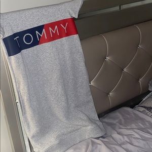 Tommy Hilfiger Sweater dress (Never worn)